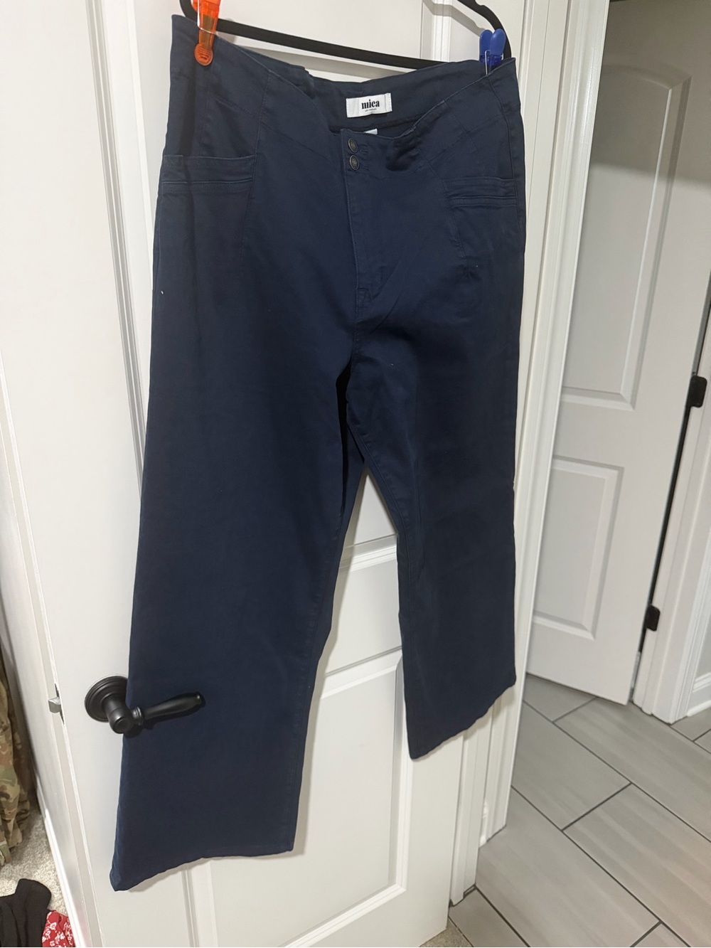 Mika Women’s Navy Straight Chinos